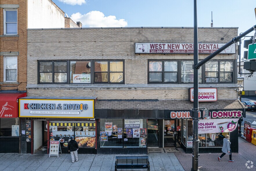 More Photos Of 4900-4902 Bergenline Ave, Union City Storefront Retail Office For Lease