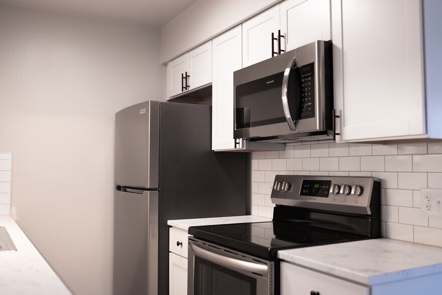 More Photos Of 63 S 22nd Ave, Brighton Apartments For Sale