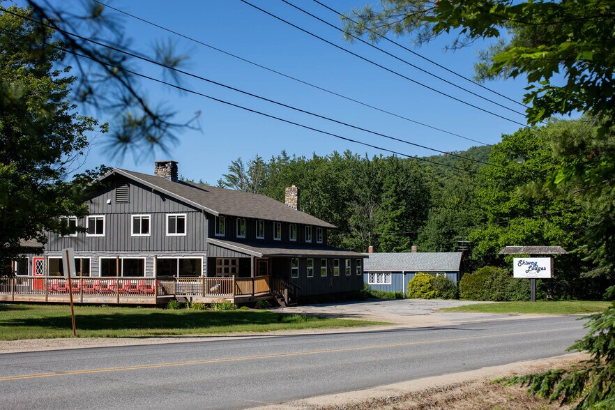 More Photos Of 23 Skiway Rd, Newry Hotel For Sale