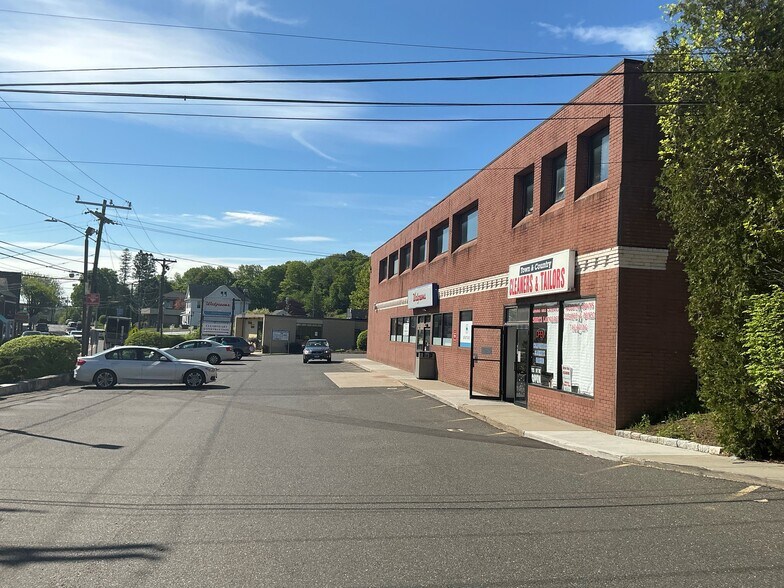 More Photos Of 620 Main St, Watertown Storefront Retail Office For Sale