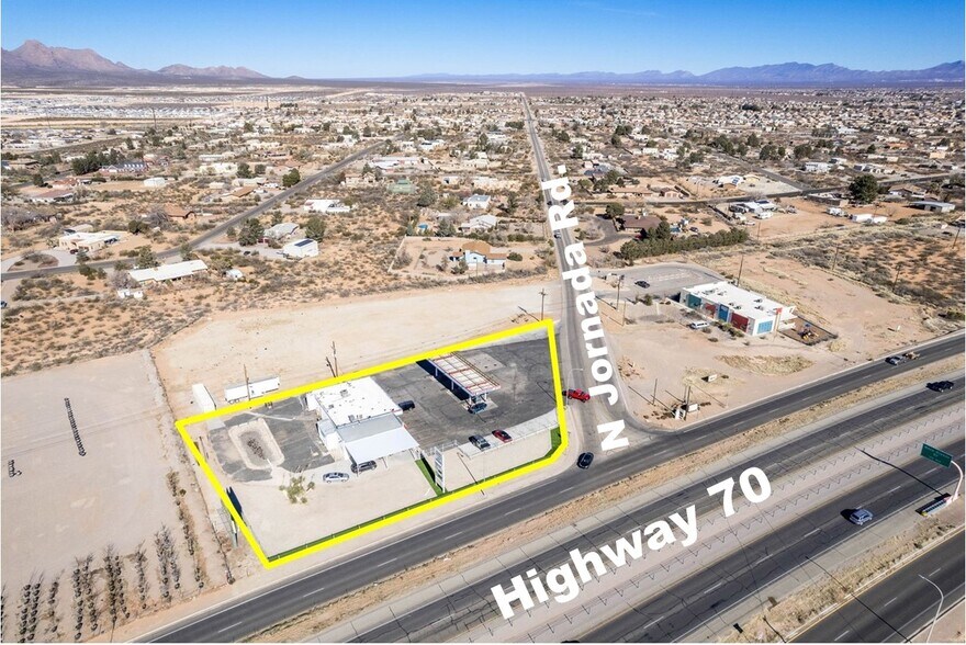 More Photos Of 5701 N Jornada Rd, Las Cruces Service Station For Sale