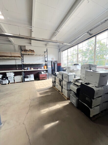 More Photos Of 24800 Lakeland Blvd, Euclid Industrial For Sale