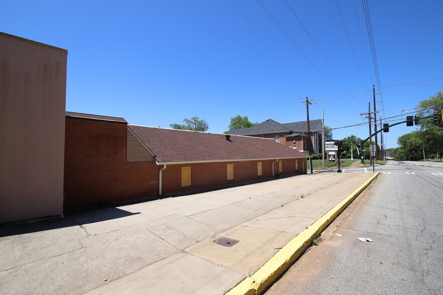 More Photos Of 504 E Depot St, Lagrange Lodge Meeting Hall For Sale