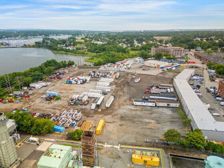 More Photos Of 56-58R Pulaski St, Peabody Warehouse For Lease