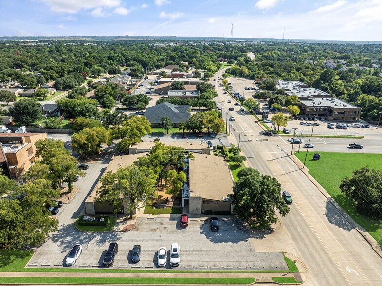 More Photos Of 301-323 Westpark Way, Euless Medical For Lease