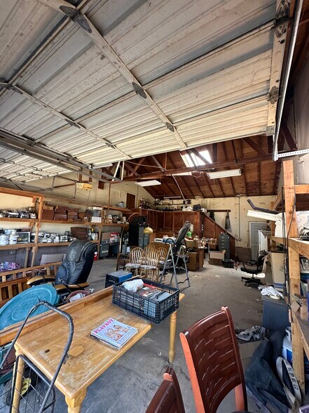 More Photos Of 6738 Greenbay Rd, Arbuckle Land For Lease