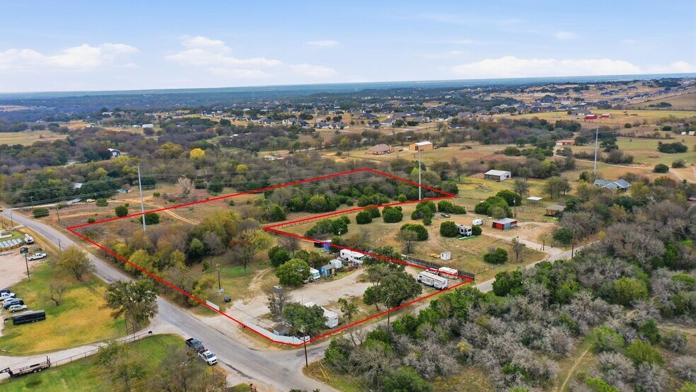 More Photos Of 395 Mary Dr, Weatherford Trailer Camper Park For Sale