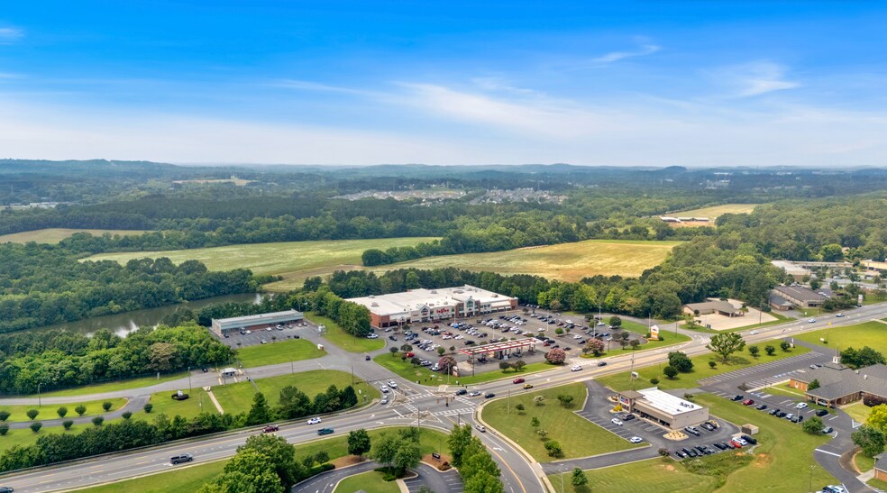 More Photos Of 815 West Avenue, Cartersville Land For Sale