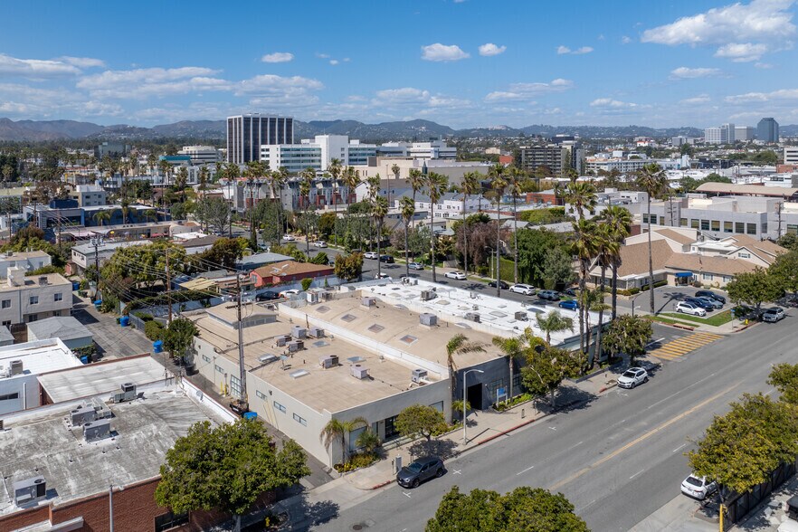 More Photos Of 1819-1823 Colorado Ave, Santa Monica Loft Creative Space For Lease