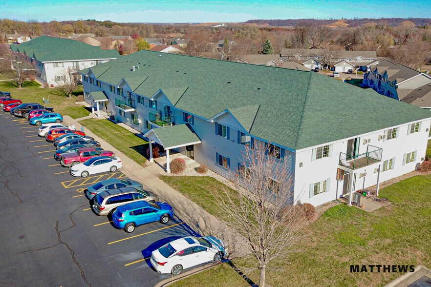 More Photos Of 604 Knight St, Saint Peter Apartments For Sale