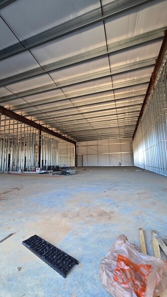 More Photos Of 5400 E Division St, Mt Juliet Industrial For Lease