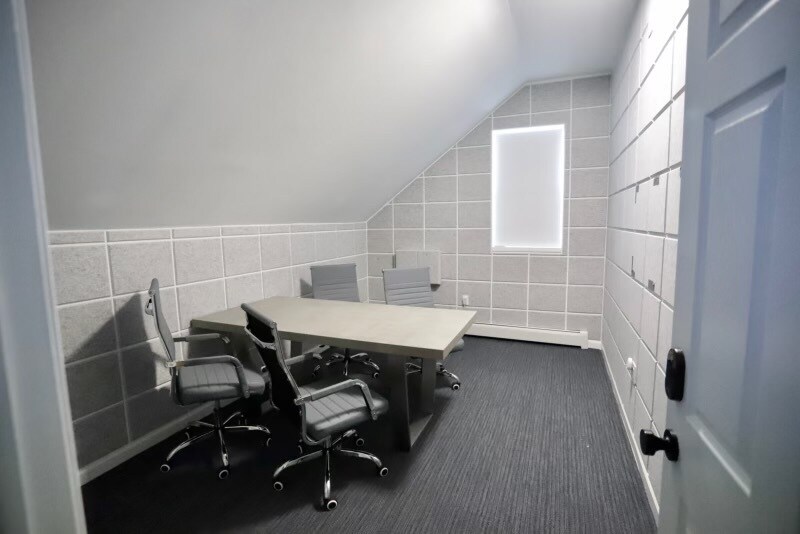 More Photos Of 170 Moore St, Brooklyn Service For Sale