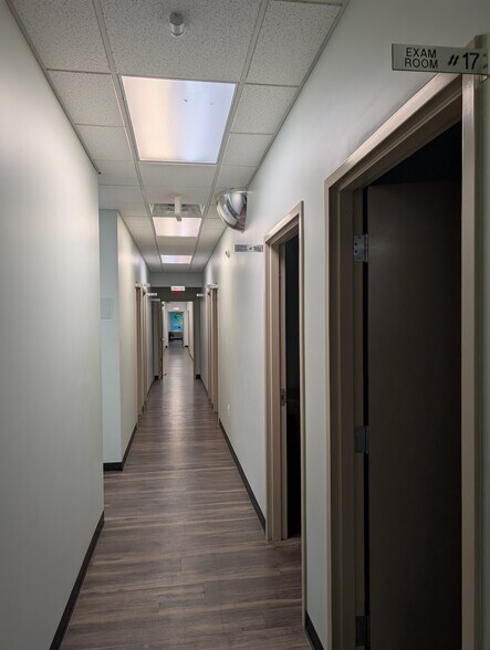 More Photos Of 57 Summit Dr, Corbin Medical For Lease