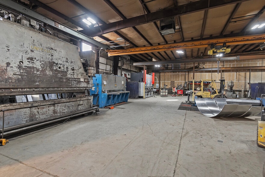 More Photos Of 1926 Pioneer Rd, Salt Lake City Manufacturing For Sale