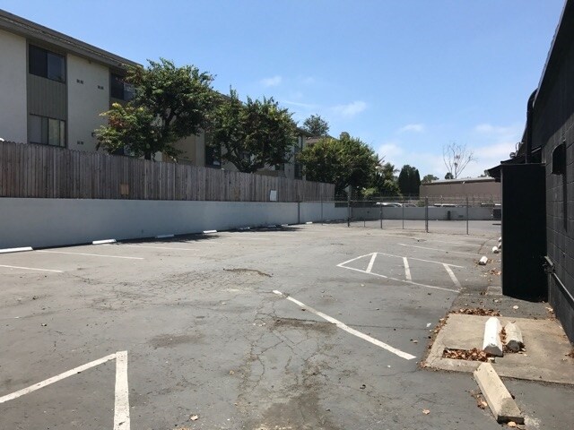 More Photos Of 3225 Midway Dr, San Diego Restaurant For Lease