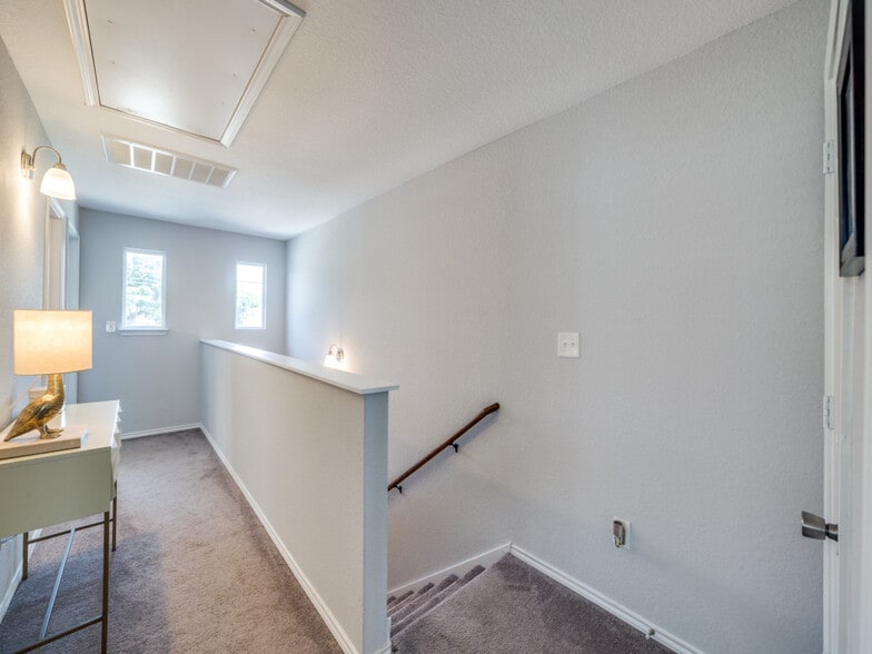 More Photos Of 6934 Crestway Rd, San Antonio Apartments For Sale