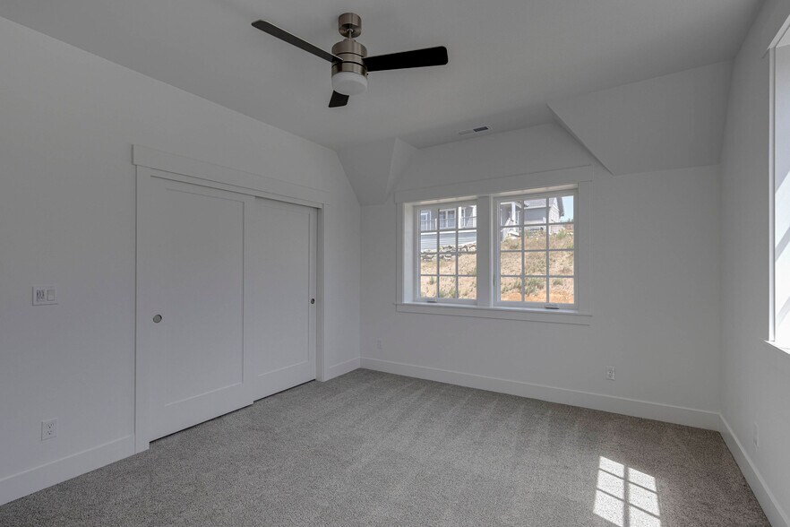 More Photos Of 1152 Seascape ave, Depoe Bay Apartments For Sale