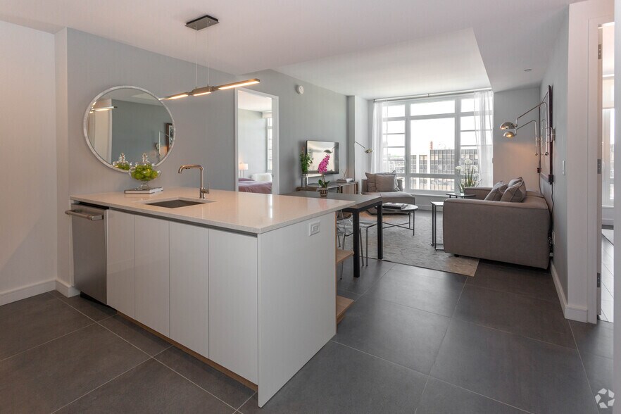 More Photos Of 199 2nd St, Mineola Apartments For Lease