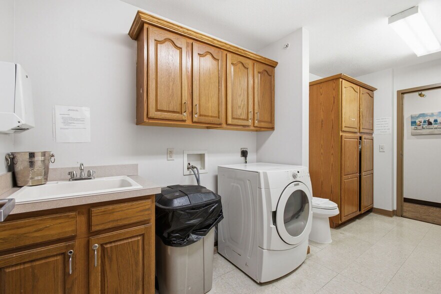 More Photos Of 437 Jefferson Rd, Fremont Shelter For Sale