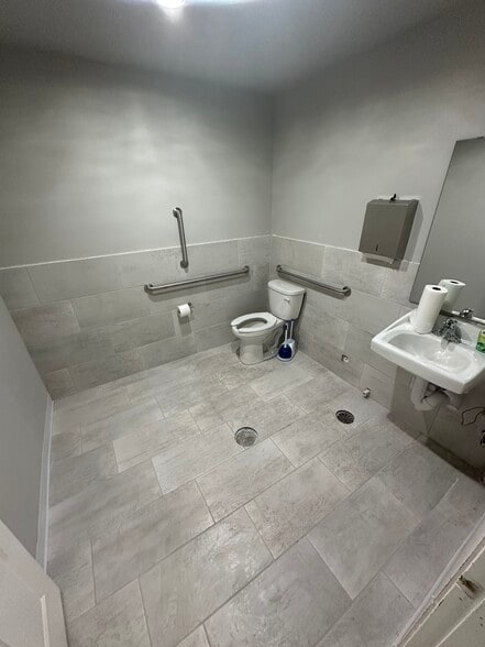 More Photos Of 9775 Industrial Dr, Horace Warehouse For Lease