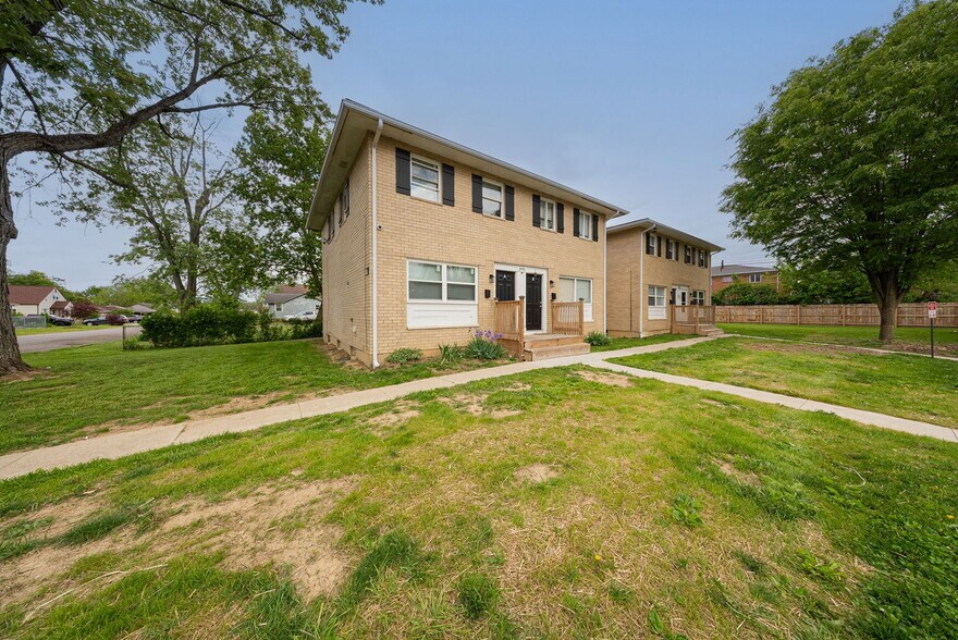 More Photos Of 1975-1982 Dunbar Dr, Columbus Apartments For Sale