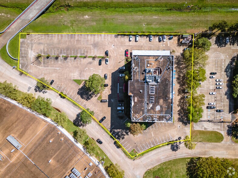 More Photos Of 8203 Willow Place Dr S, Houston Office For Lease