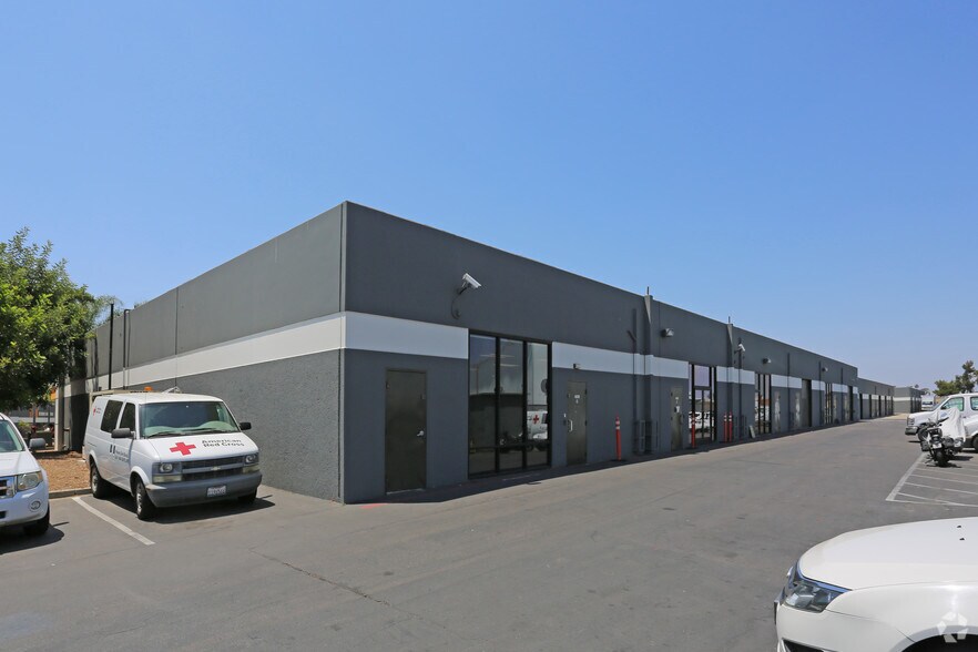 More Photos Of 4211 Ponderosa Ave, San Diego Unknown For Lease