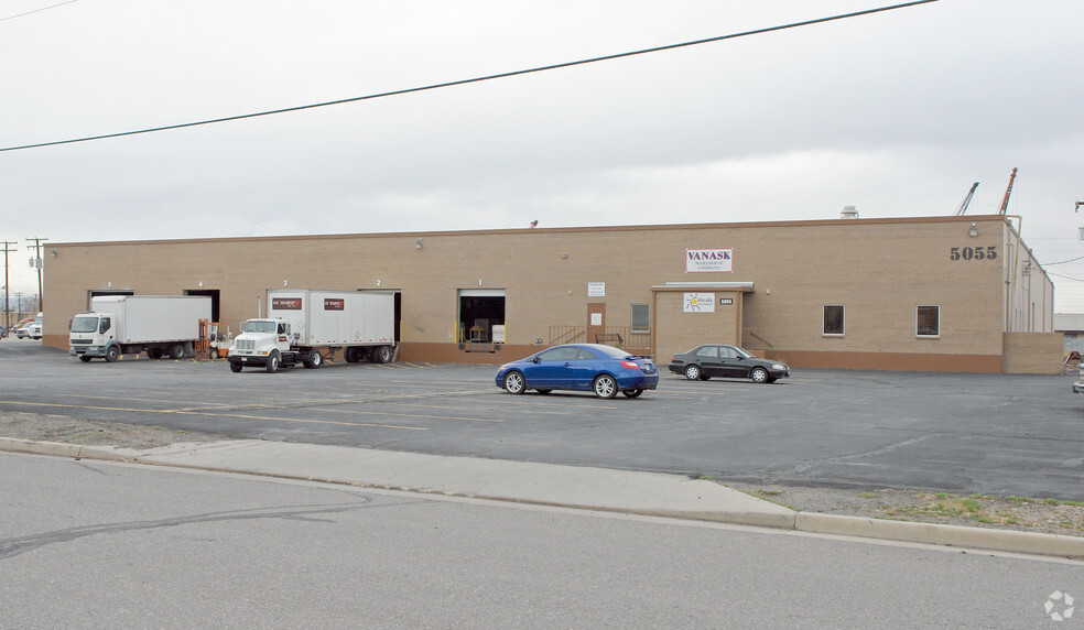 Primary Photo Of 5055 E 41st Ave, Denver Warehouse For Lease