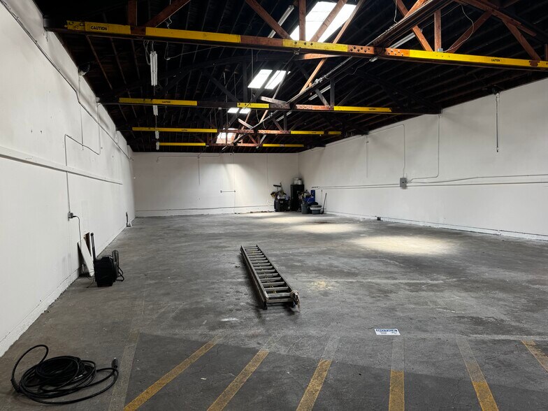 More Photos Of 174 Shotwell St, San Francisco Warehouse For Lease
