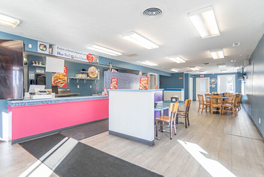 More Photos Of 789 E Morgan St, Martinsville Restaurant For Sale