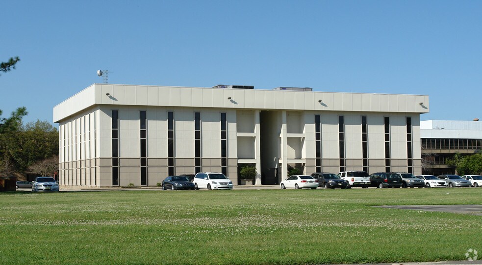 Primary Photo Of 5420 Corporate Blvd, Baton Rouge Office For Lease