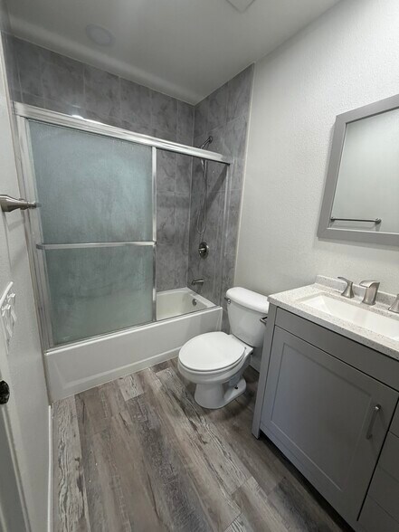 More Photos Of 4782 James, Huntington Beach Apartments For Sale