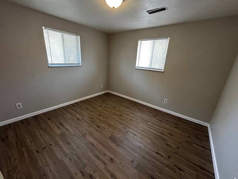 More Photos Of 2613 W Wardcliffe Dr, Peoria Apartments For Sale