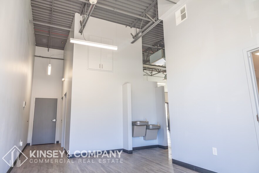 More Photos Of 7621 Shaffer Pky, Littleton Office For Sale