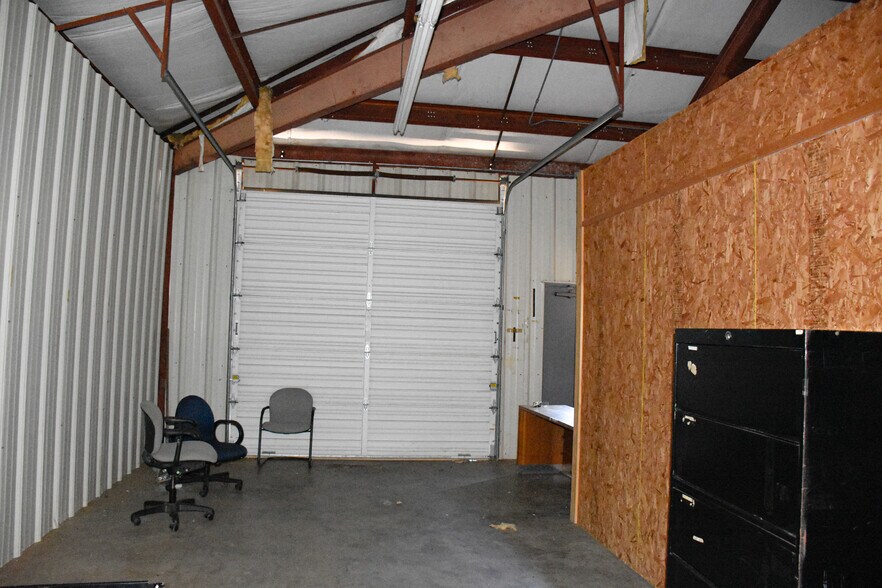 More Photos Of 31 Quail Run, Edgefield Office For Sale