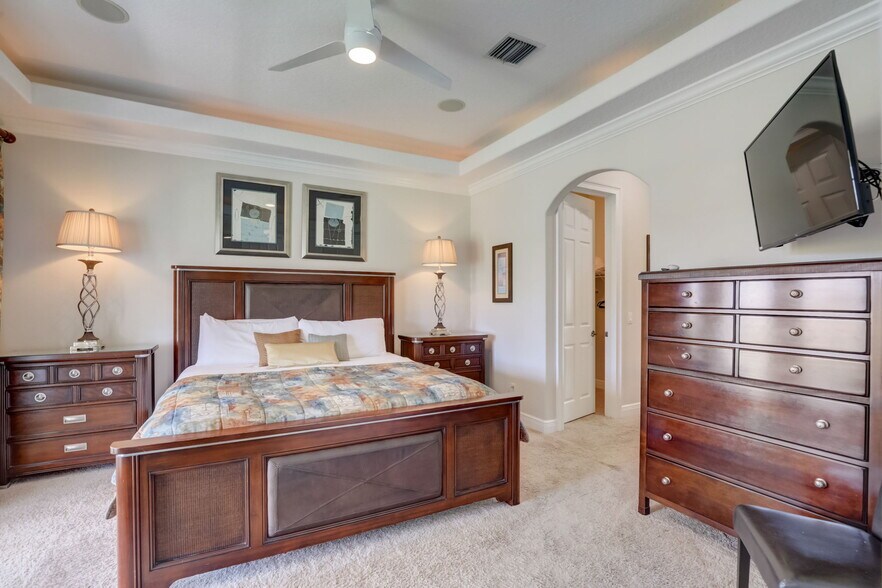 More Photos Of 7388 Gathering Ct, Reunion Specialty For Sale