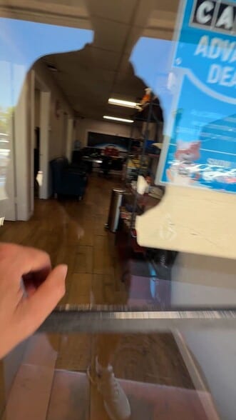 More Photos Of 450 W Grant Line Rd, Tracy Auto Dealership For Lease