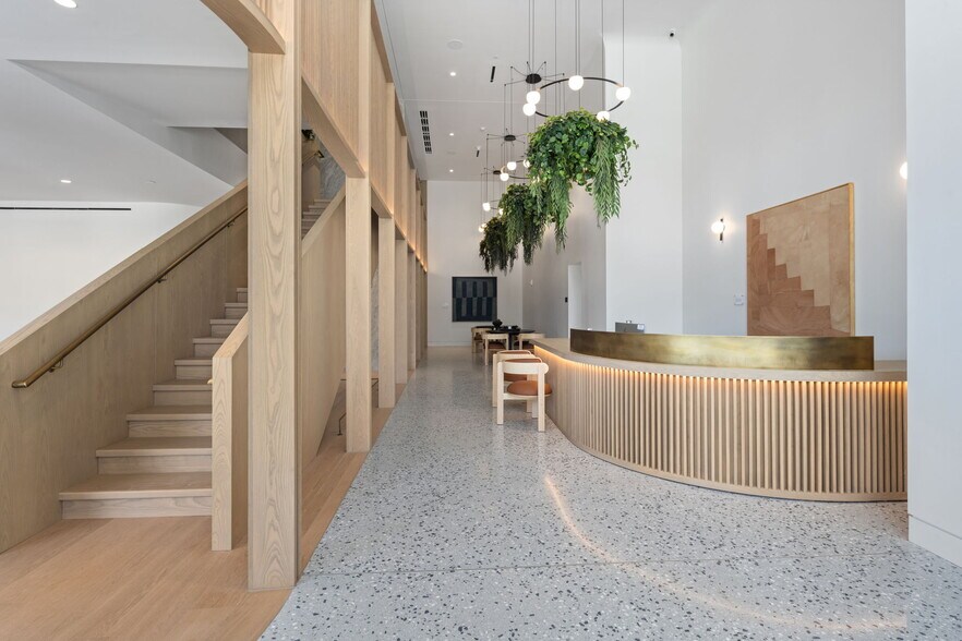 More Photos Of 319 W Lenoir St, Raleigh Apartments For Lease