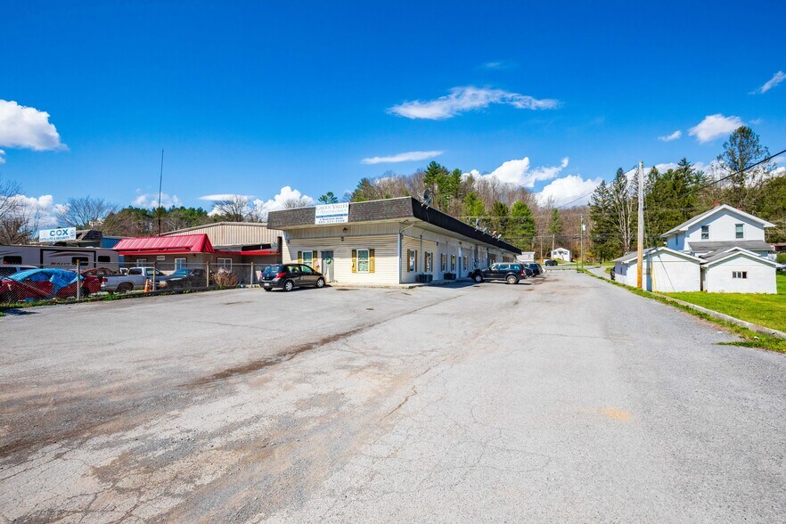 More Photos Of 396 Blue Prince Rd, Bluefield Apartments For Sale