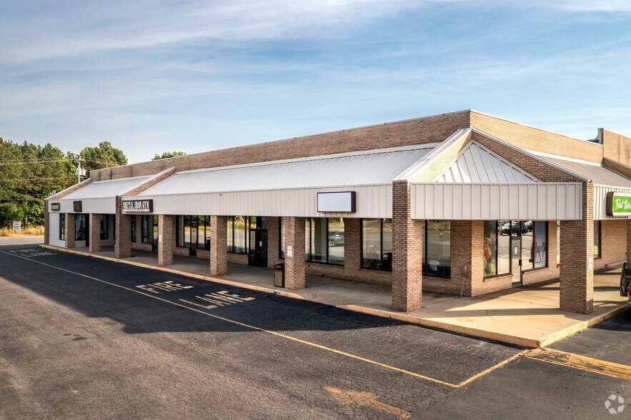 More Photos Of 1807 Cherry Rd, Rock Hill Unknown For Lease