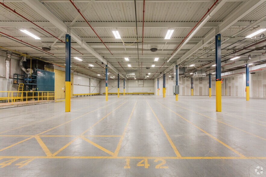 More Photos Of 500 Bic Dr, Milford Warehouse For Lease