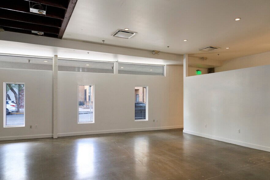 More Photos Of 1025 S 1st St, Las Vegas Storefront Retail Office For Lease