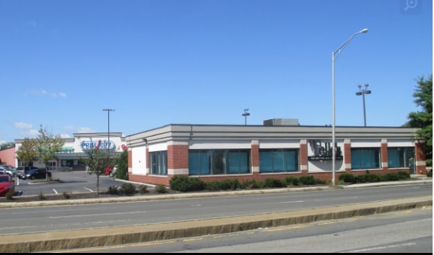 More Photos Of 395 Lynnway, Lynn Supermarket For Lease
