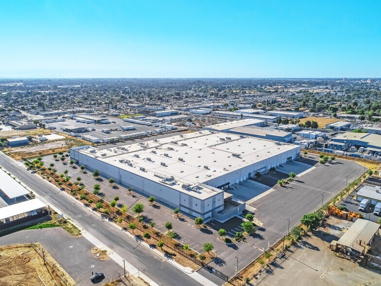 Primary Photo Of 401 E Glenn Ave, Modesto Industrial For Sale