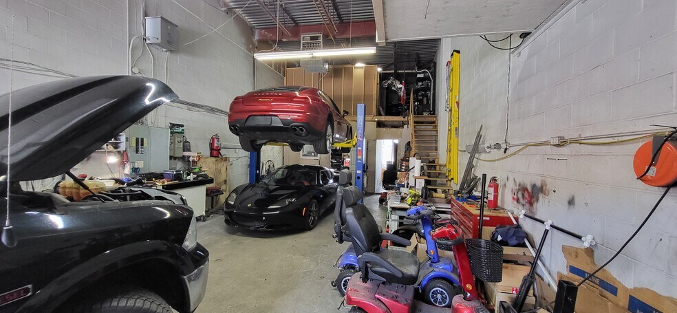 More Photos Of 2899 Steeles Ave W, Toronto Warehouse For Sale