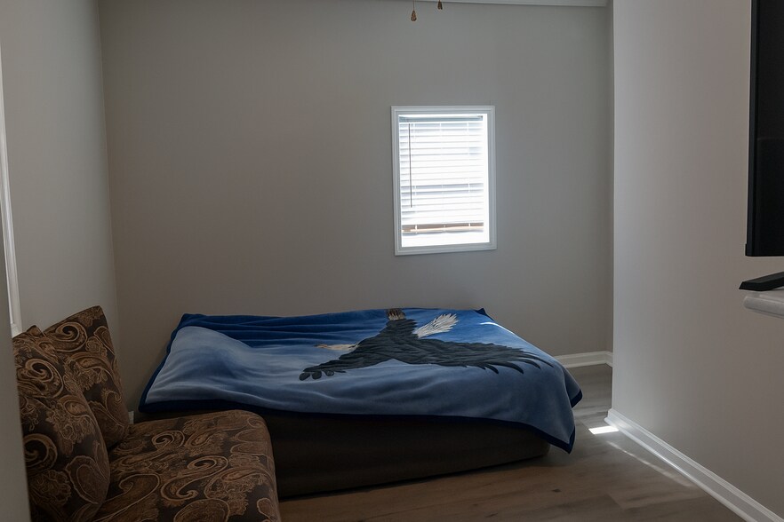 More Photos Of 927 Apple St, Winston-Salem Multifamily For Sale