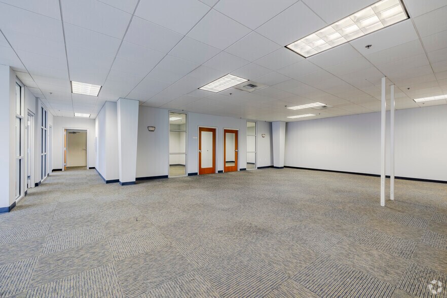 More Photos Of 1001 Pacific Ave, Tacoma Office For Sale