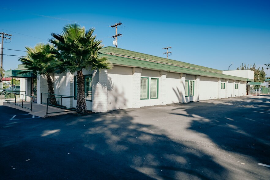 More Photos Of 396 N Magnolia Ave, El Cajon Medical For Lease