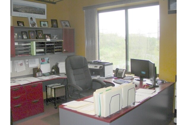 More Photos Of 81 Western Industrial Dr, Cranston Warehouse For Sale