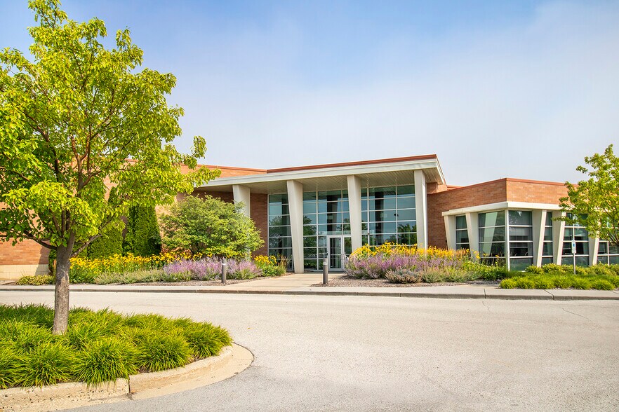 More Photos Of 12080 N Corporate Pky, Mequon Office For Sale